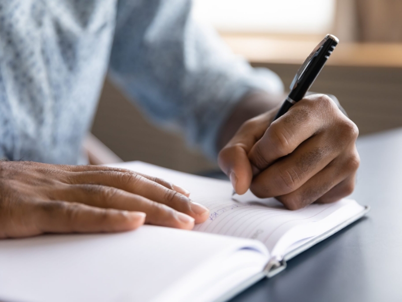 Study: Writing by hand is the most effective way to learn