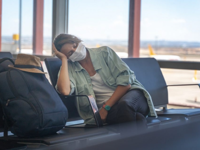 How to protect your sleep schedule while traveling